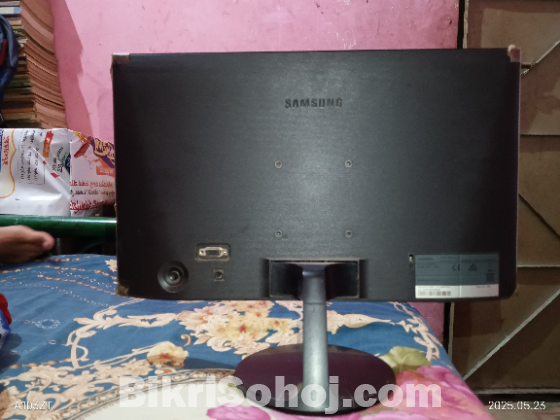 Samsung monitor 19 inch sall hobe